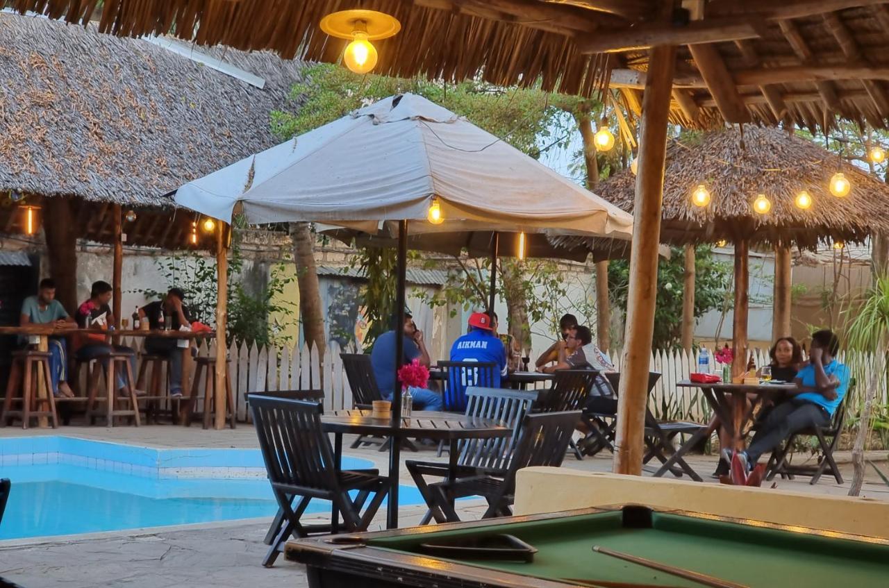 Hostel Tulia House Backpackers Mombasa Zewnętrze zdjęcie
