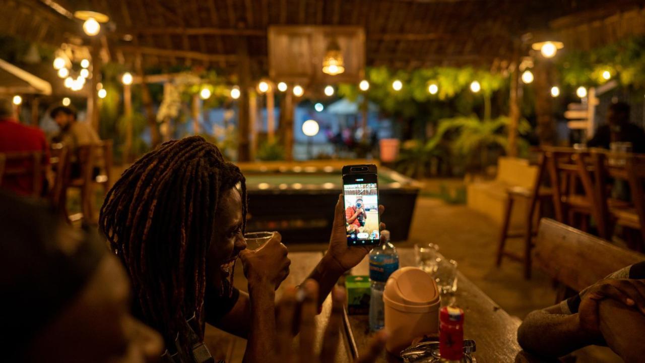 Hostel Tulia House Backpackers Mombasa Zewnętrze zdjęcie