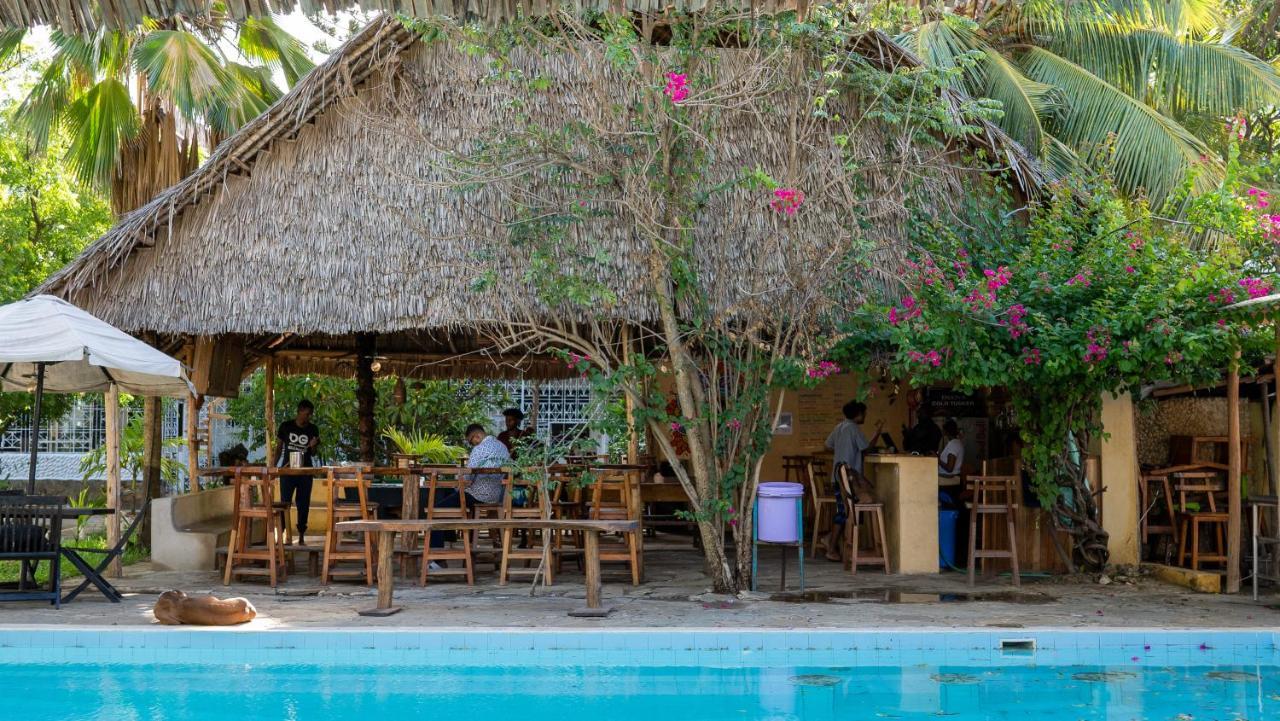Hostel Tulia House Backpackers Mombasa Zewnętrze zdjęcie