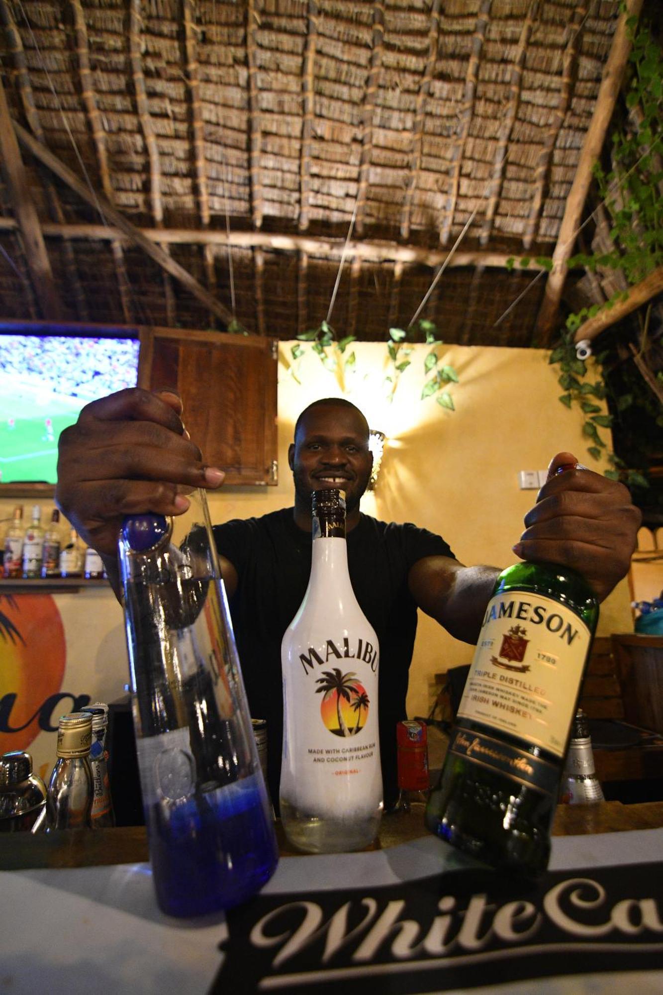 Hostel Tulia House Backpackers Mombasa Zewnętrze zdjęcie