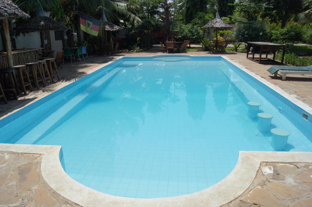Hostel Tulia House Backpackers Mombasa Zewnętrze zdjęcie