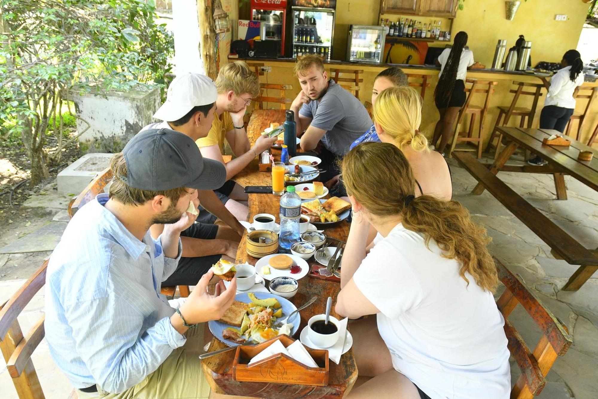 Hostel Tulia House Backpackers Mombasa Zewnętrze zdjęcie