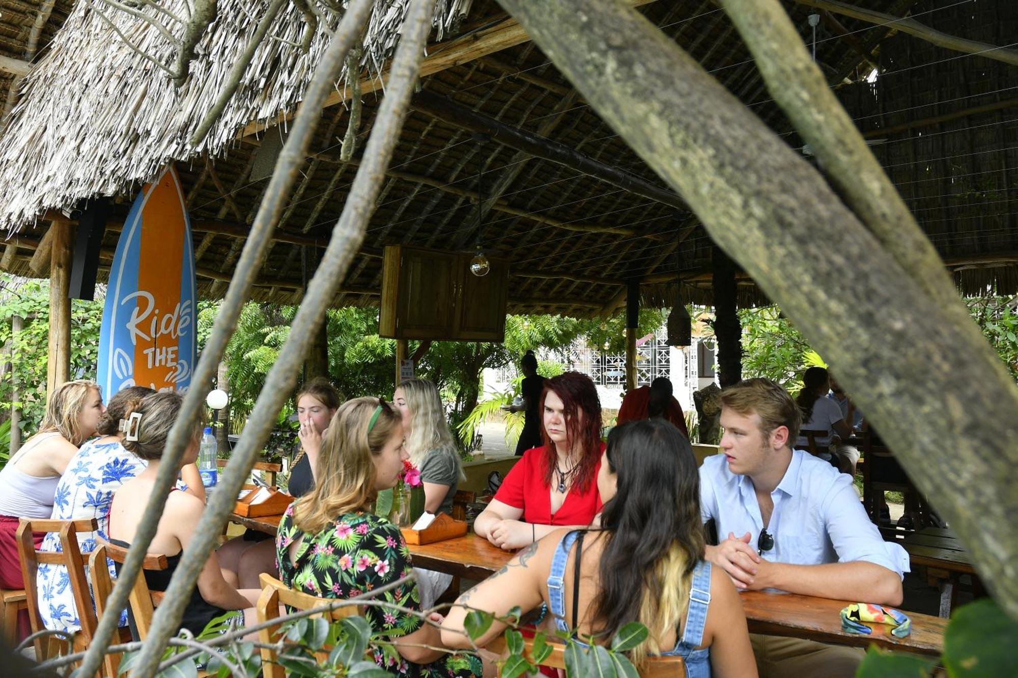 Hostel Tulia House Backpackers Mombasa Zewnętrze zdjęcie
