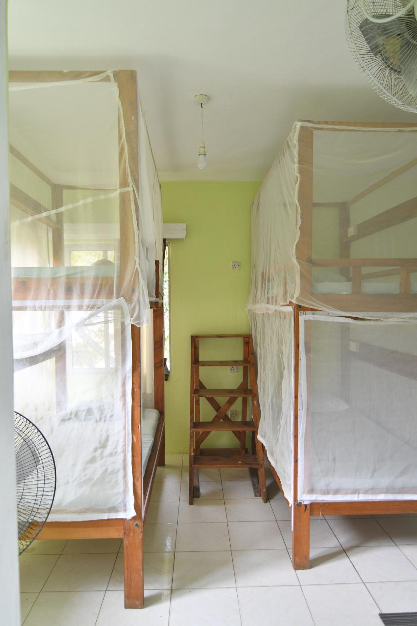Hostel Tulia House Backpackers Mombasa Zewnętrze zdjęcie