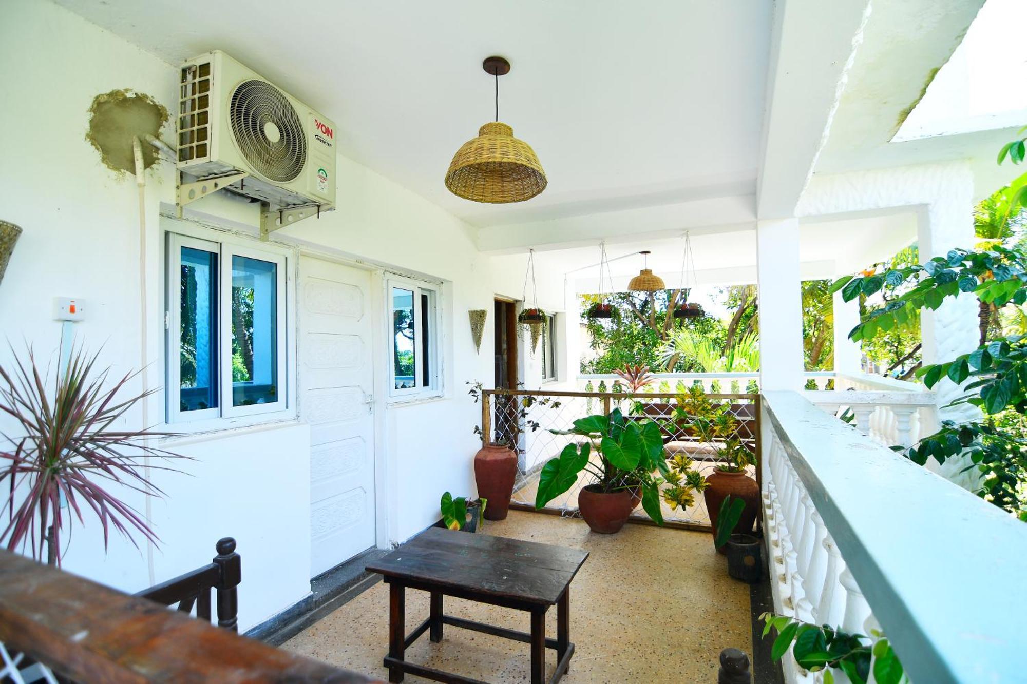 Hostel Tulia House Backpackers Mombasa Zewnętrze zdjęcie